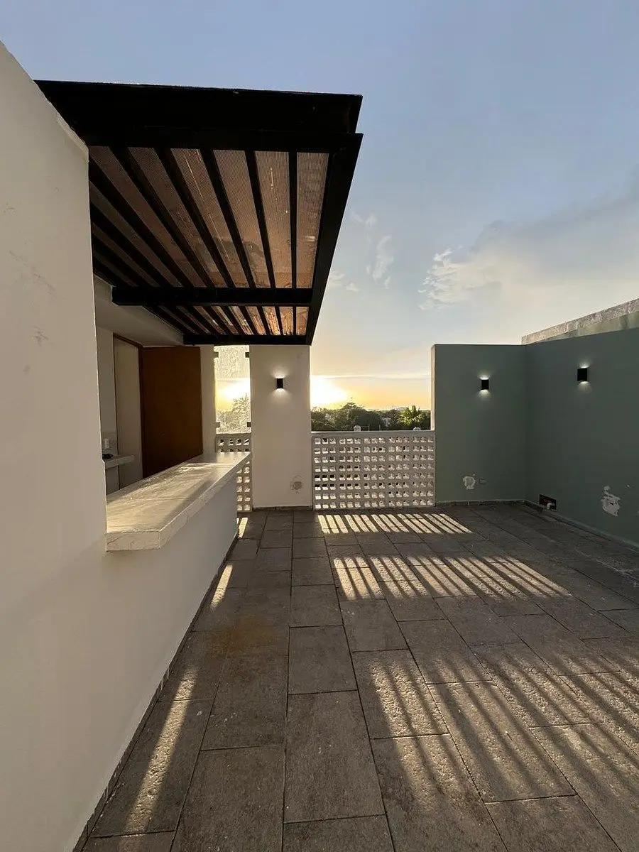 En Venta Casa Tipo Townhouse en Zona Norte Mérida I Privada Celesta Cholul — foto 2