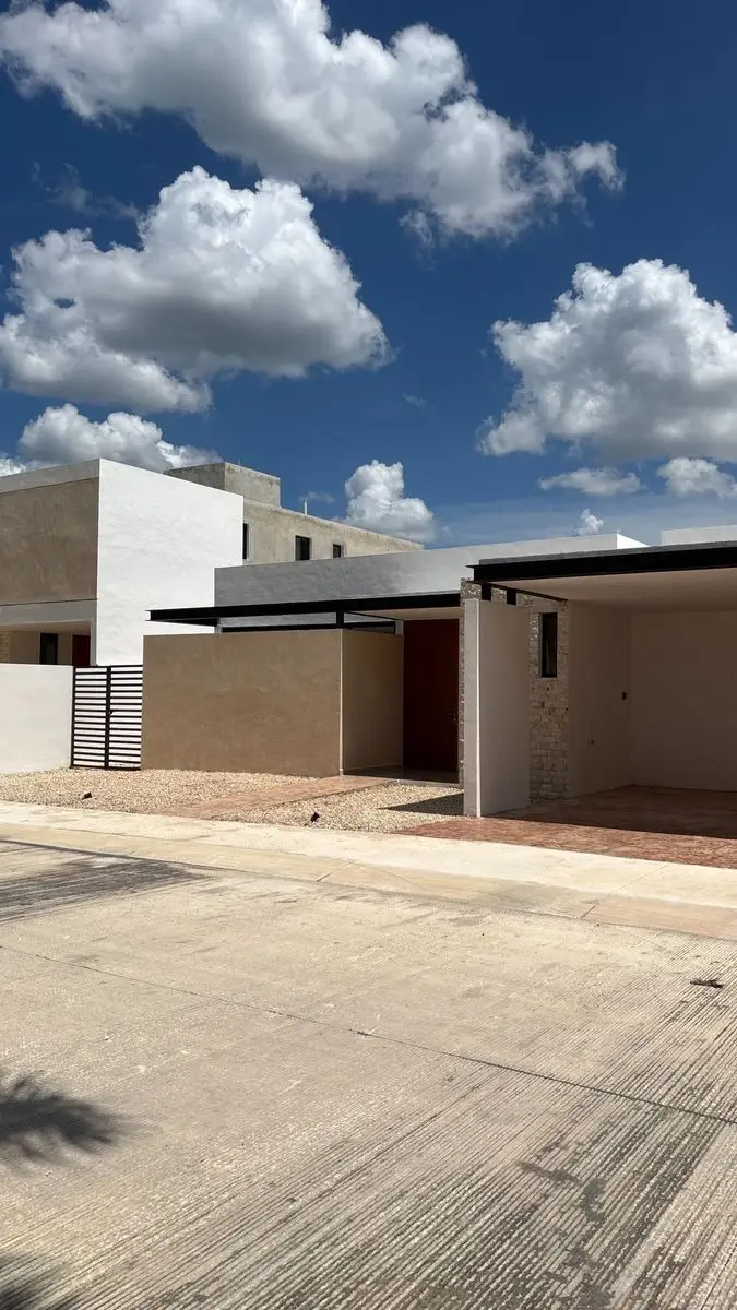 Casa en Venta de una Planta en Rocio Country Living | Tamanché |