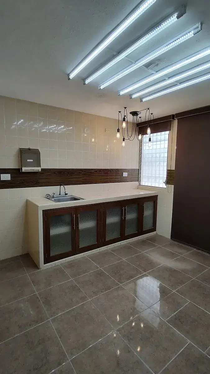 En Venta Casa para Oficina o Consultorios | Residencial Pensiones Iv — foto 2