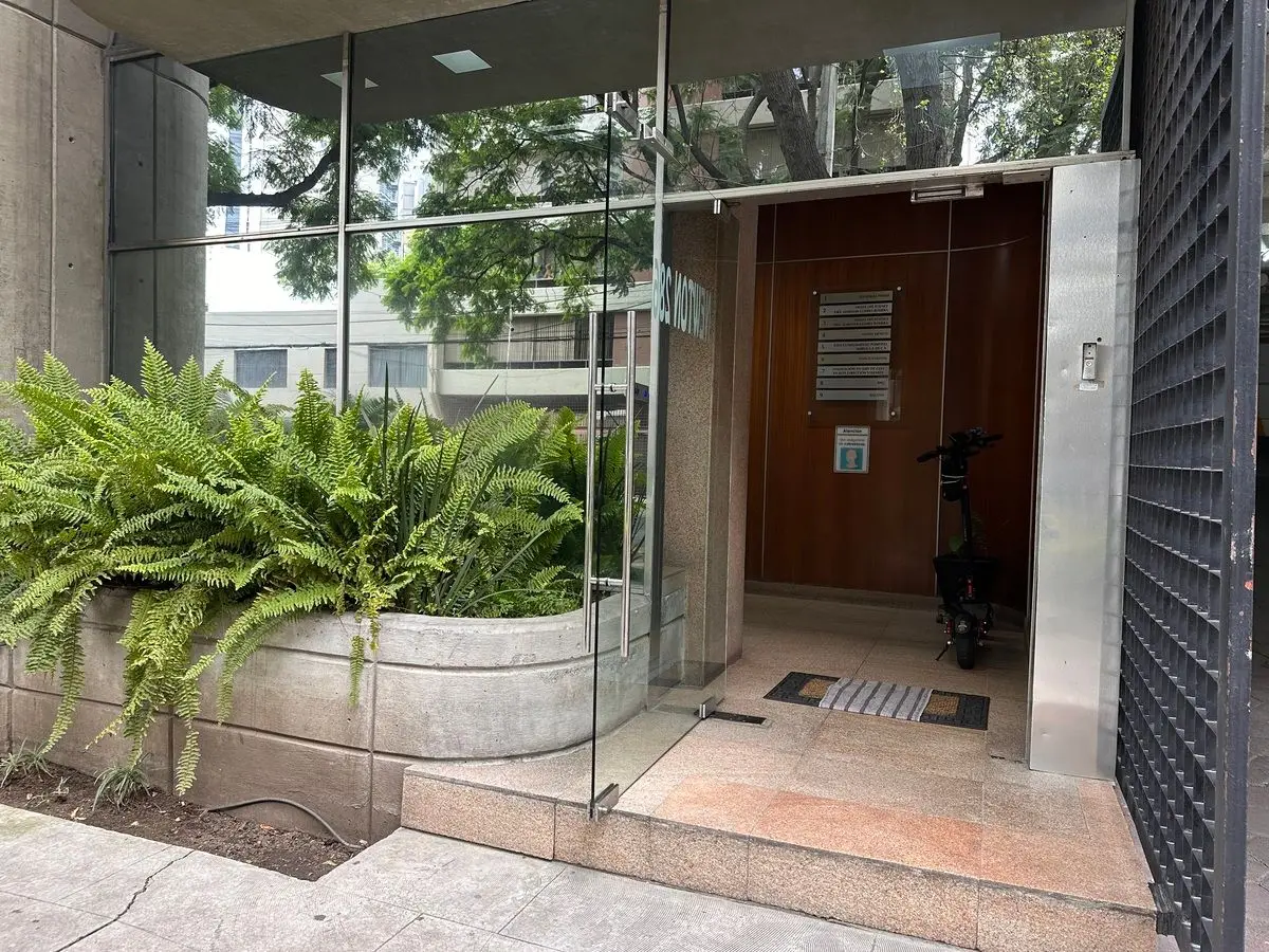 Oficina amplia en Polanco a la venta — foto 2