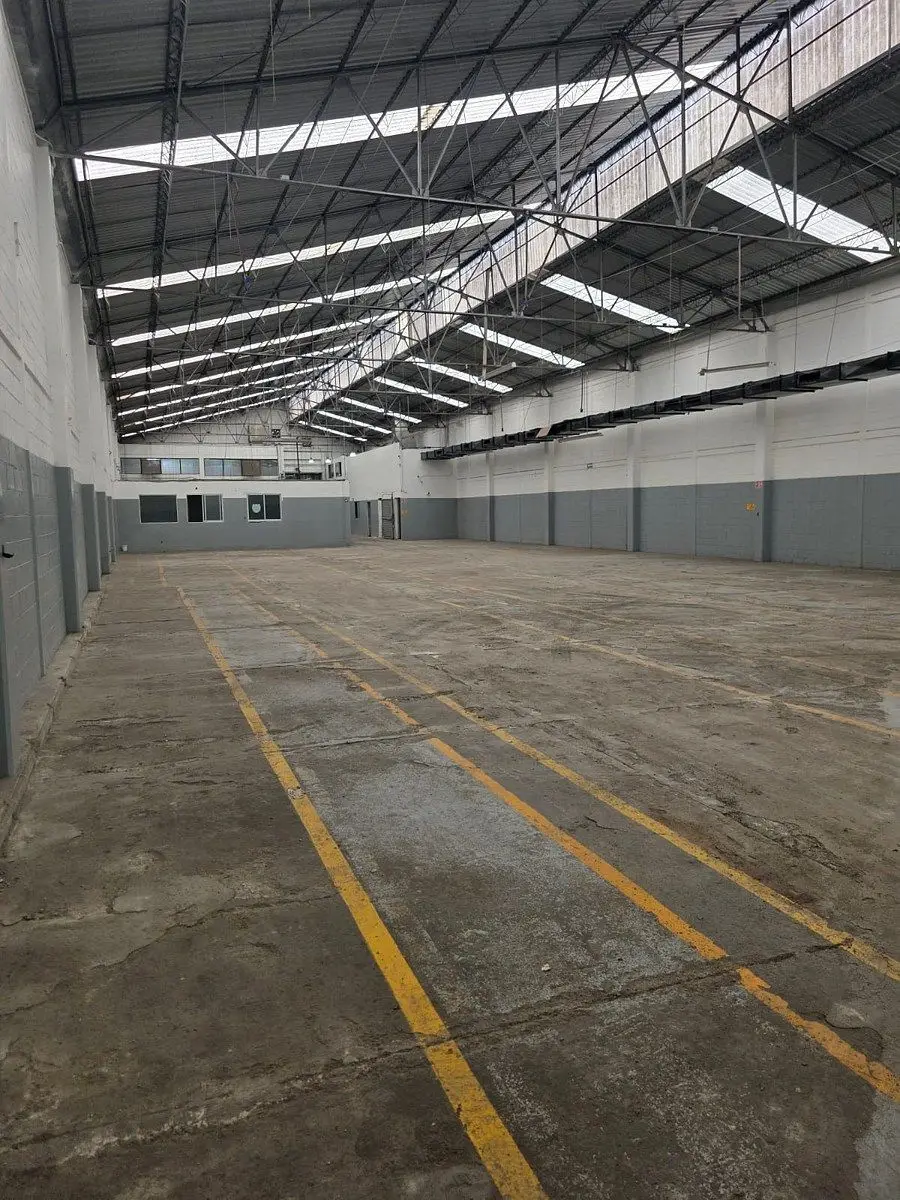 Bodega a la renta en Naucalpan — foto 3