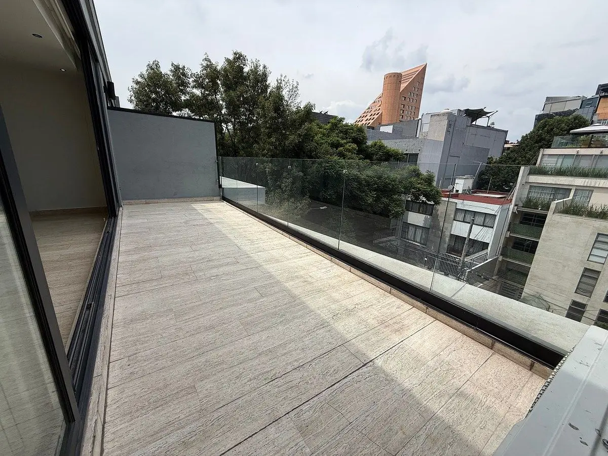 Espectacular departamento a la vuelta de palacio
