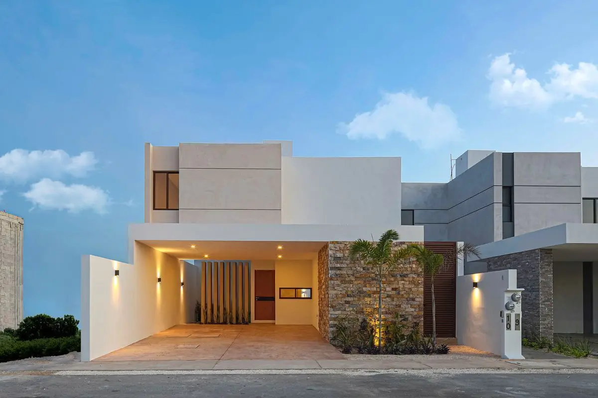 Venta de Casas en Merida, en Privada con Amenidades en Zona de Conkal — foto 2