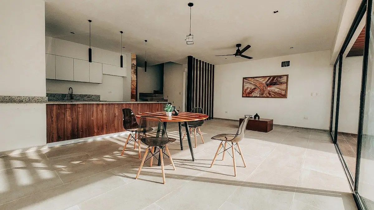 Casa de Dos Plantas en Privada con Amenidades Ubicada en Conkal — foto 4