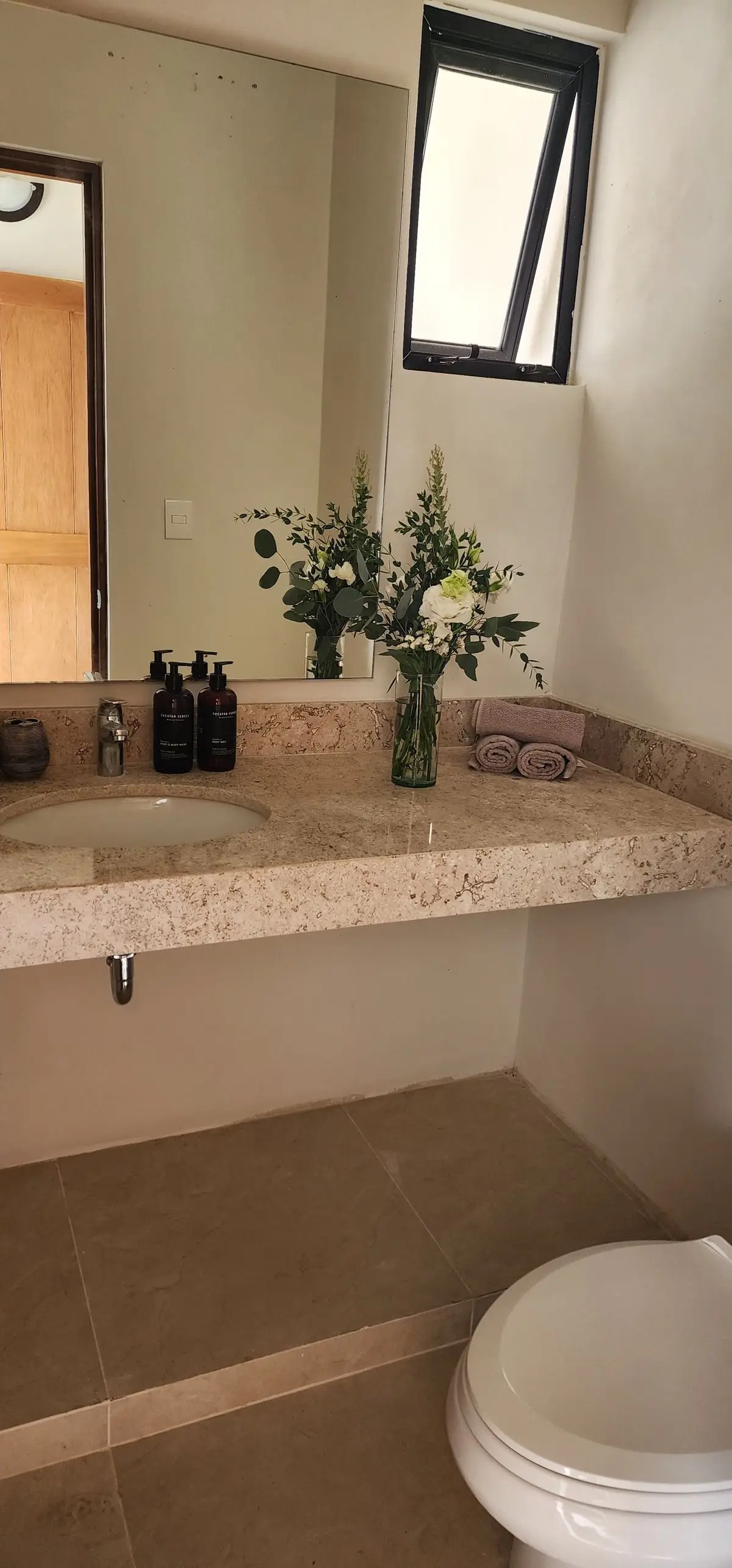 Casa de 1 Planta y Dos Recamaras en Privada Residencial con Amenidades en Conkal — foto 5