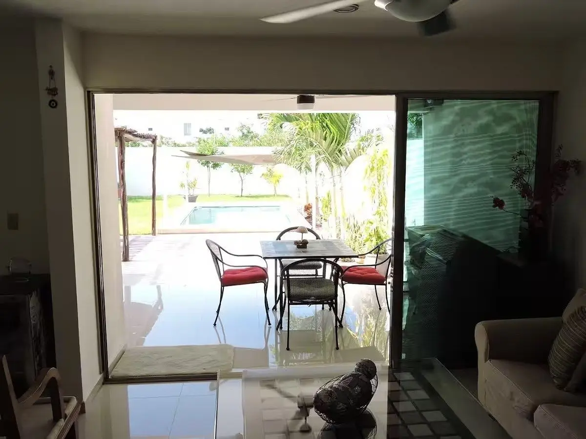 Casa de Dos Plantas Ubicada en el Norte de Merida, en Temozon Norte — foto 3
