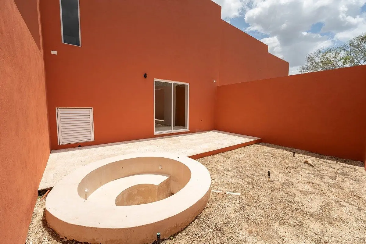 Casa Tipo Colonial de Dos Plantas Ubicada en el Norte de Merida — foto 3
