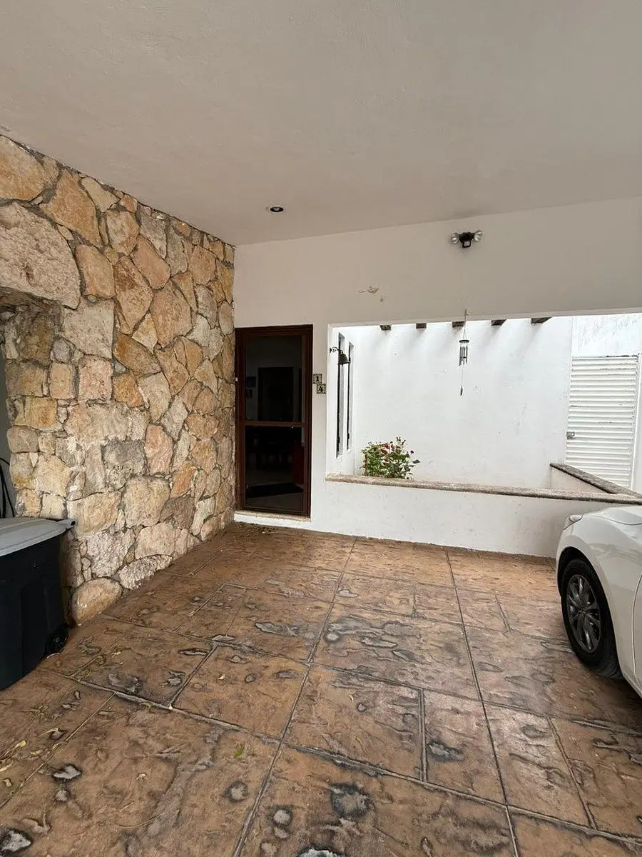 Casa de una Planta en Privada con Amenidades en el Norte de Merida