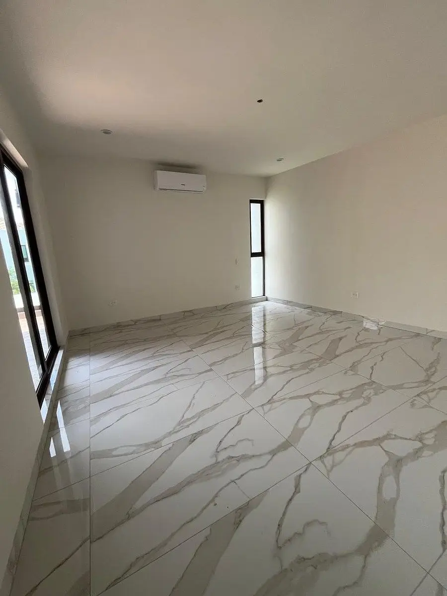 Casa Residencial de Dos Plantas en Privada con Amenidades Ubicada en el Nte de M — foto 5