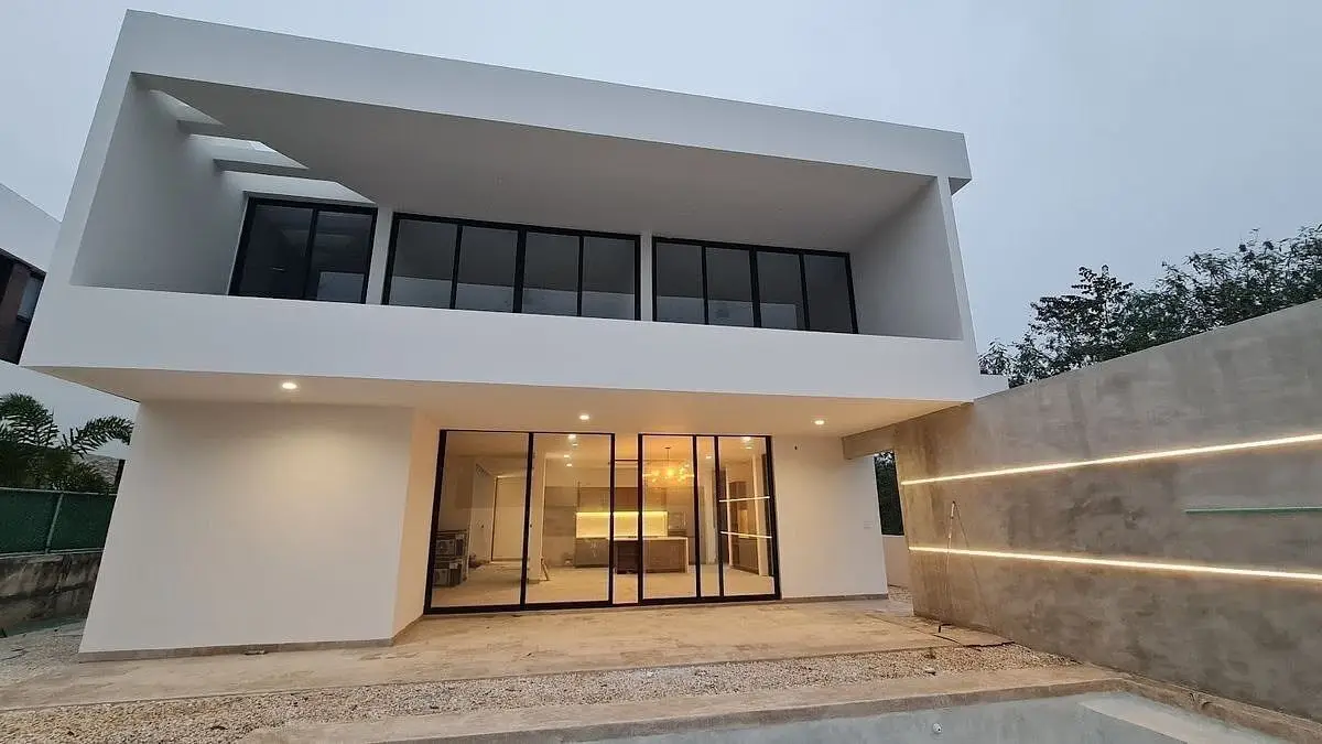 Casa de Dos Plantas Ubicada en el Norte de Merida , en el Country Club — foto 2