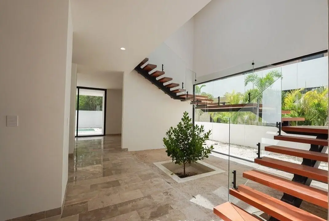 Casa de Dos Plantas Ubicada en el Norte de Merida , en el Country Club — foto 4