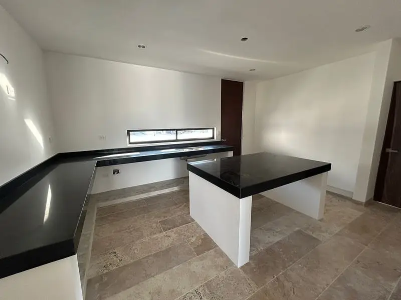 Casa de Dos Plantas Ubicada en Privada Residencial con Amenidades en el Nte de M — foto 4