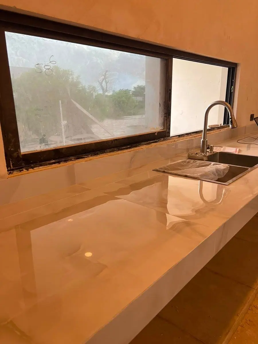 Casa de 4 Recamaras Ubicada en Privada con Amenidades en el Norte de Merida — foto 3