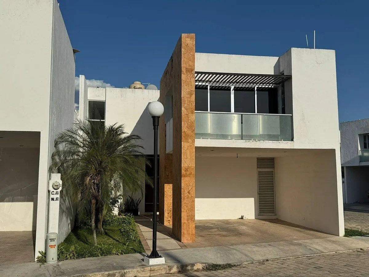Casa Tipo Th de Tres Recamaras Ubicada en Privada en el Norte de Merida — foto 2