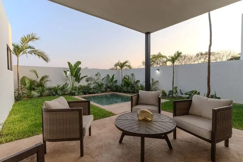 Casa de una Planta en Privada con Amenidades Ubicada en el Norte de Merida — foto 3