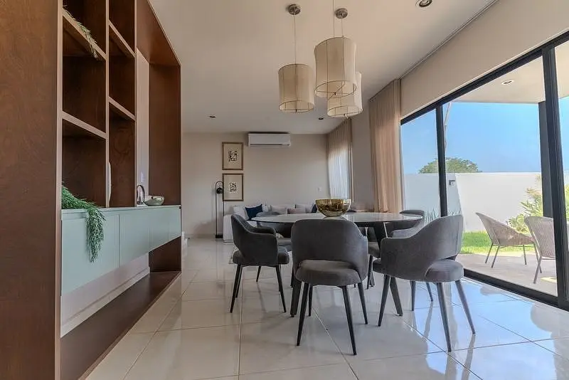Casa Dos Plantas en Privada con Amenidades Ubicada en el Norte de Merida — foto 6
