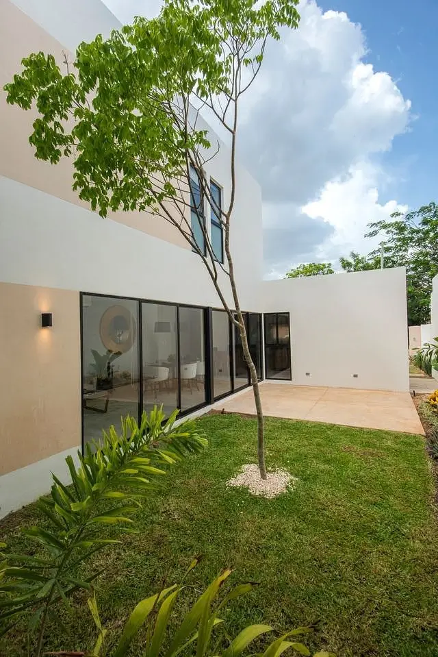 Casa de Dos Plantas y 3 Recamaras Ubicadas en Elnorte de Merida — foto 2