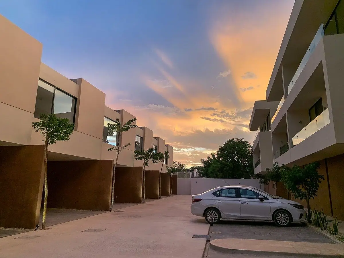 Casa Tipo Townhouse de 3 Recamara Ubicada en el Norte de Merida — foto 2