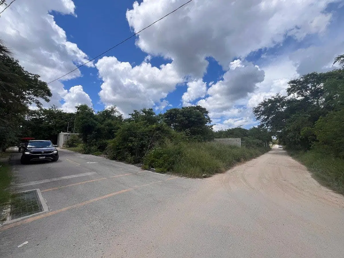 Terreno en Esquina Ubicado en el Norte de Merida en Cholul