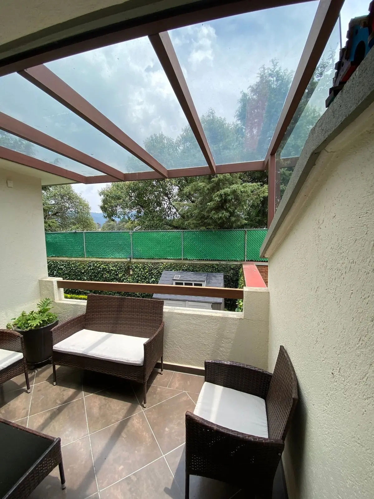 Casa con jardín, 3 recámaras, paneles solares — foto 2