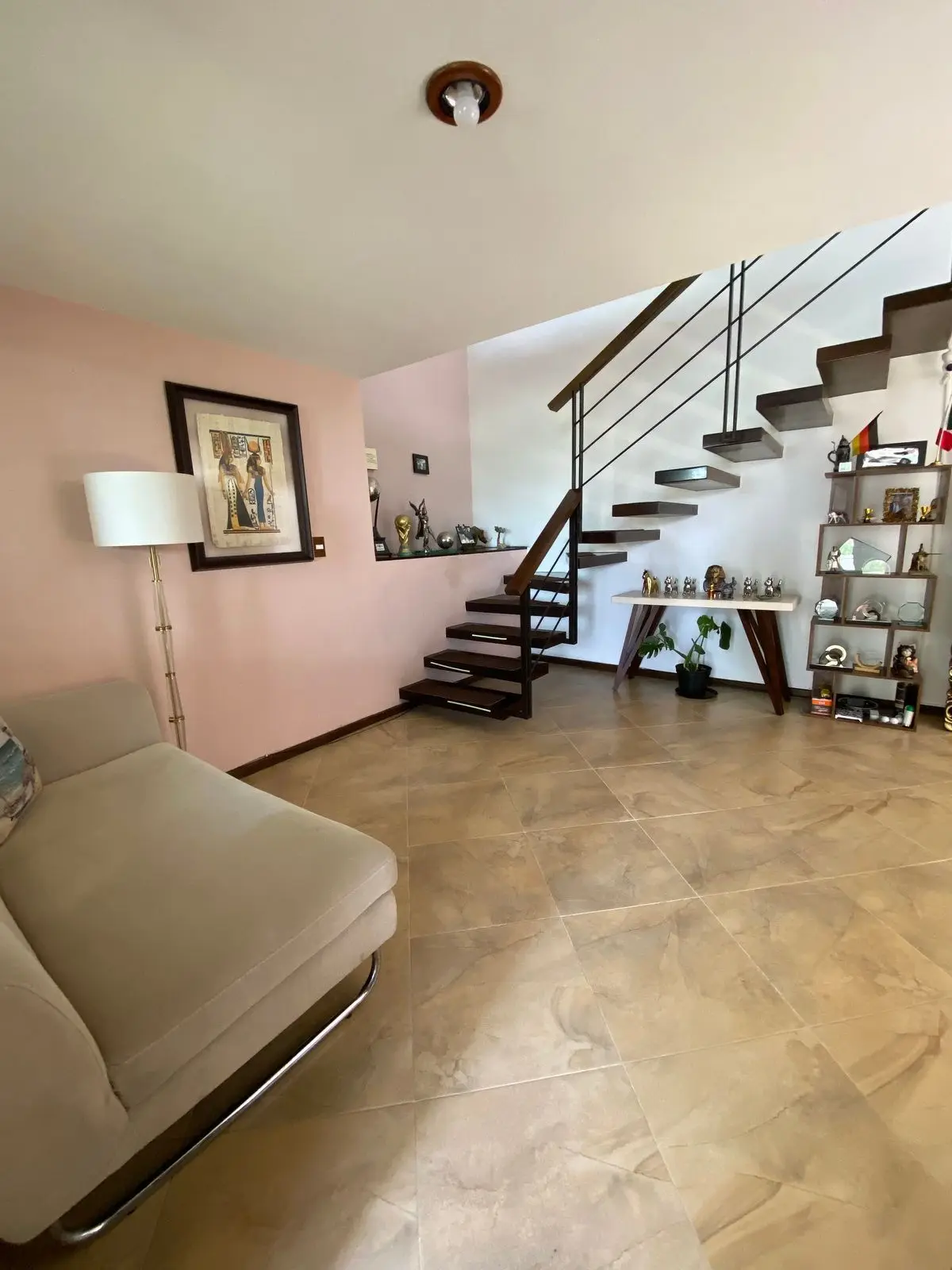 Casa con jardín, 3 recámaras, paneles solares — foto 4