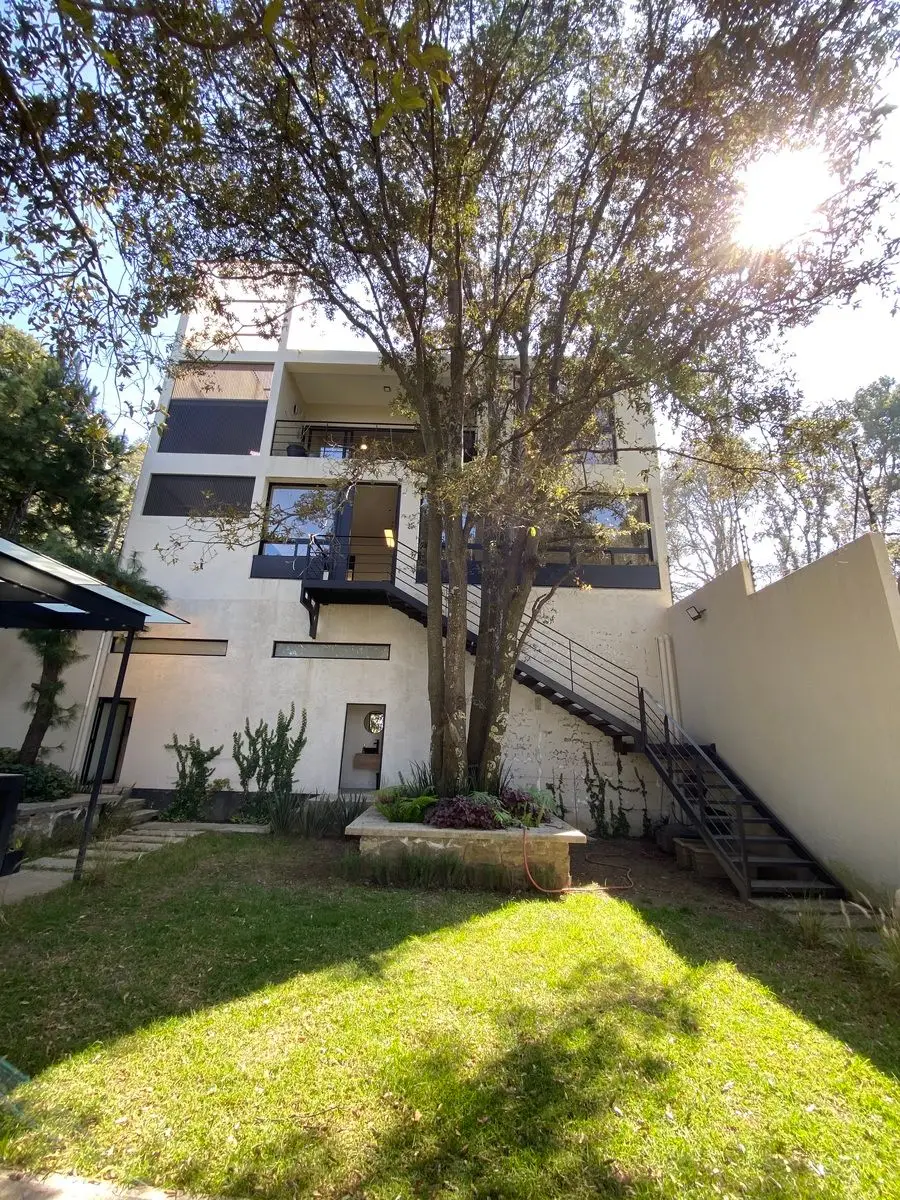 Casa con terraza y jardín, cerca de CDMX, Lerma