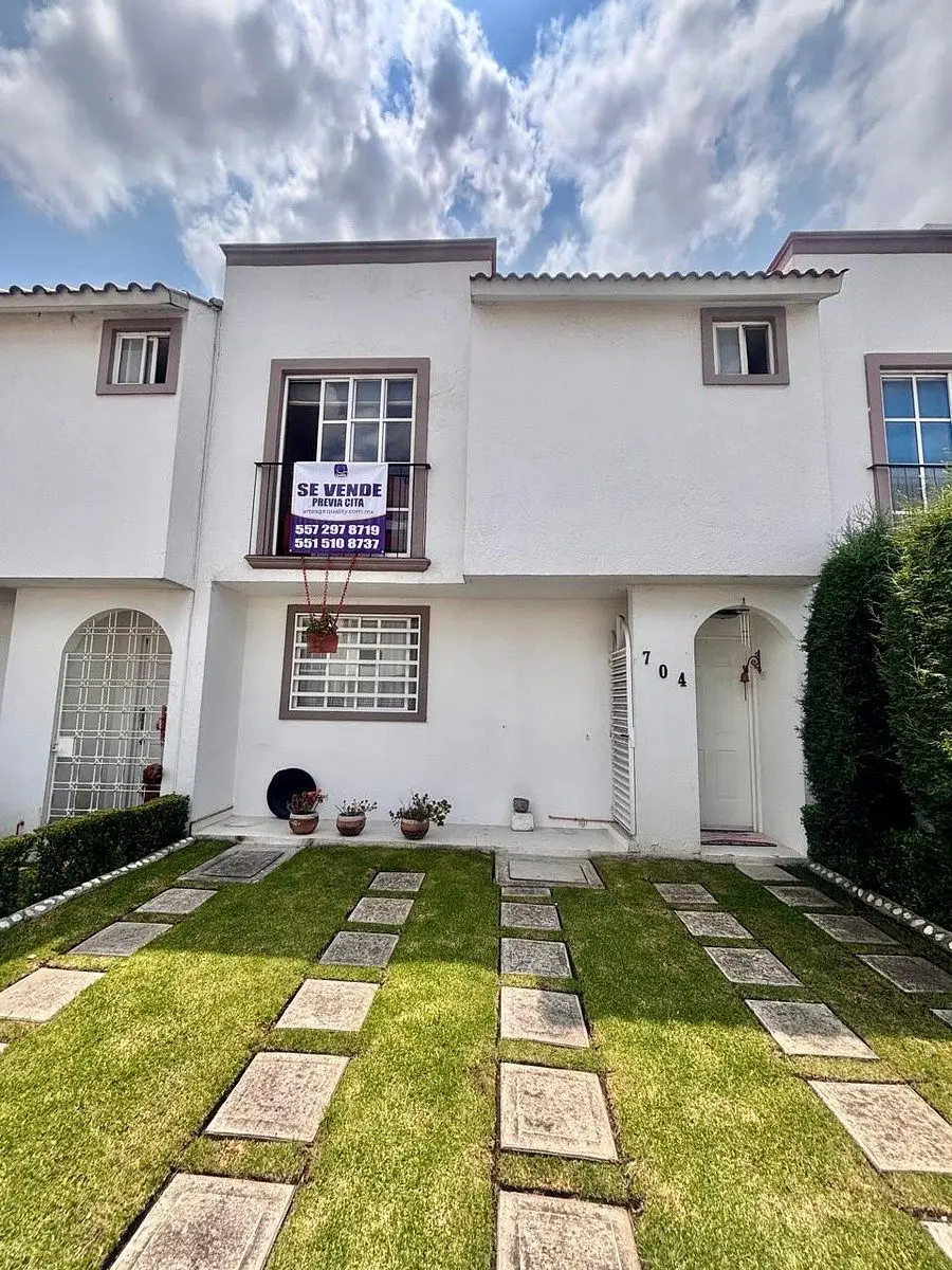 Casa en Venta Hacienda Lerma con Ubicacion Estrategica — foto 2