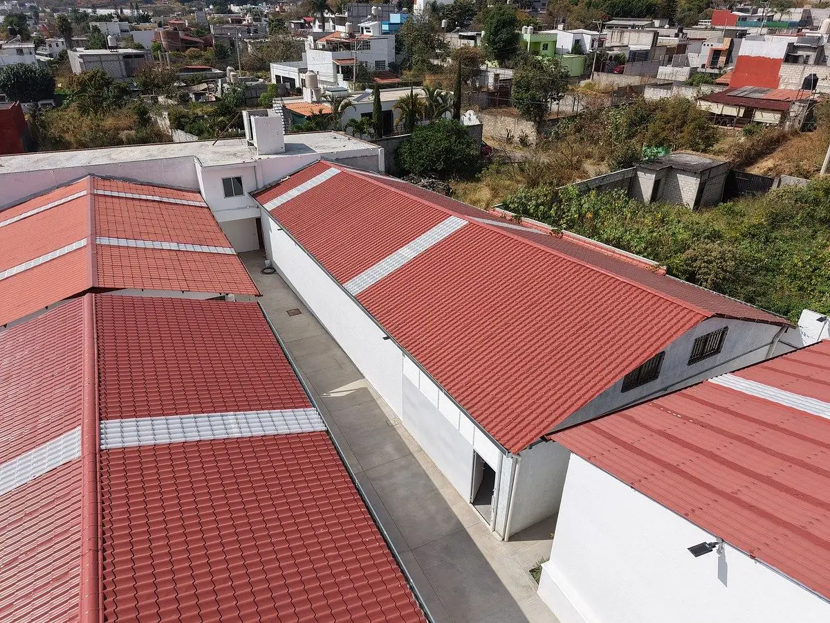 Bodega Comercial con Oficina en Renta en Cuernavaca
