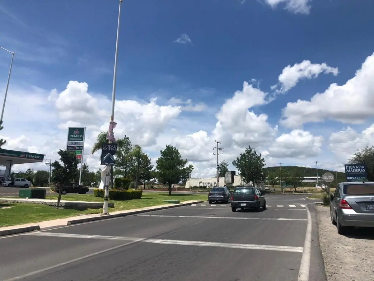 Terreno Comercial en Venta de Oportunidad Ciudad Maderas — foto 5