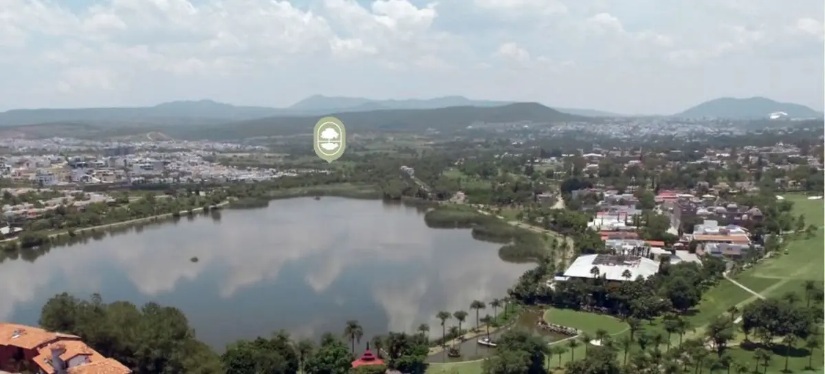 Terrenos en Venta en Lago de Juriquilla Queretaro Rtv200423-Ae/Asc — foto 4
