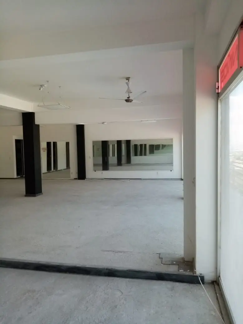 Local Planta Alta en Renta Centro Sur Queretaro — foto 3