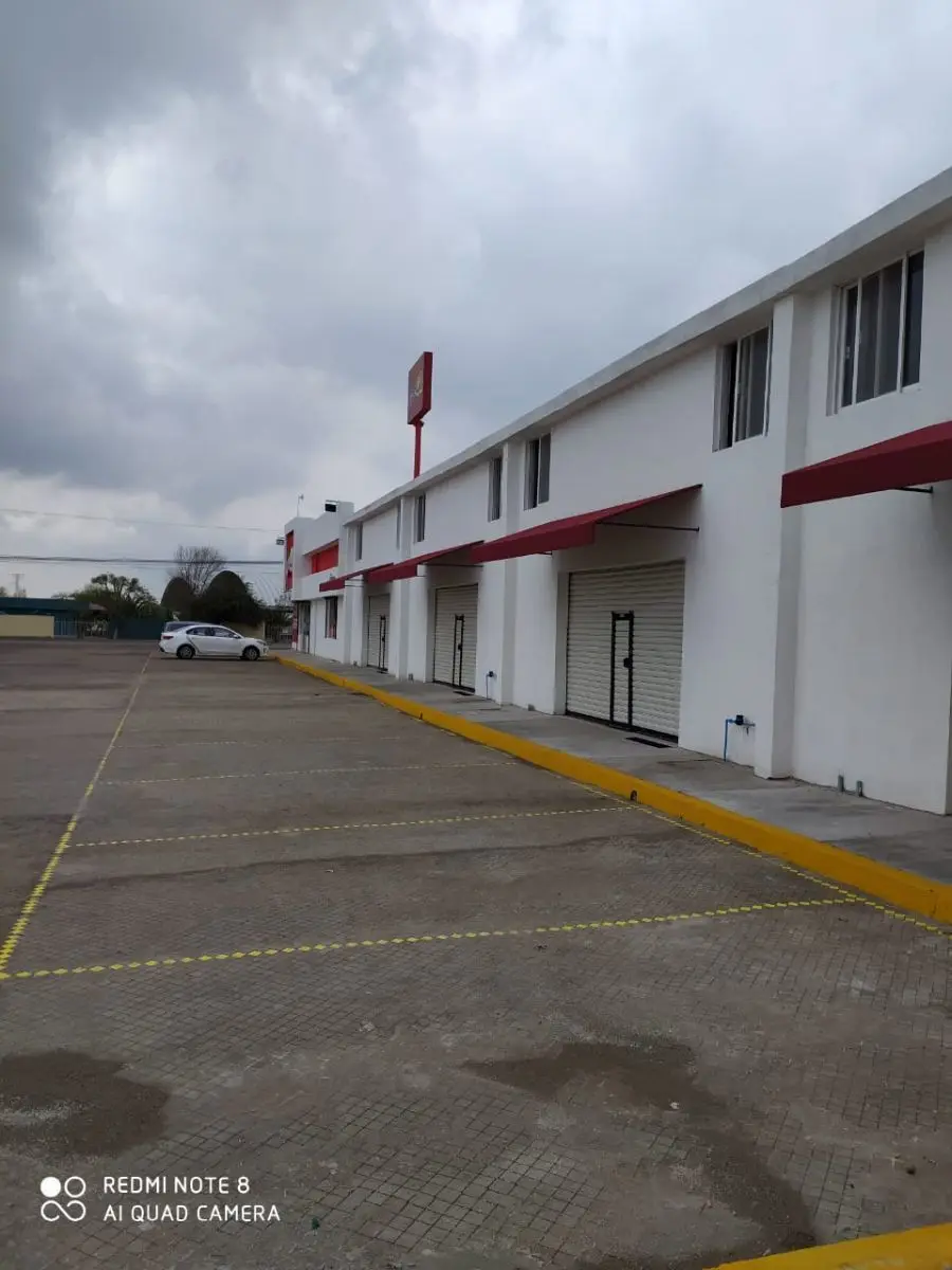 Local Comercial en Renta Pedro Escobedo Queretaro — foto 2