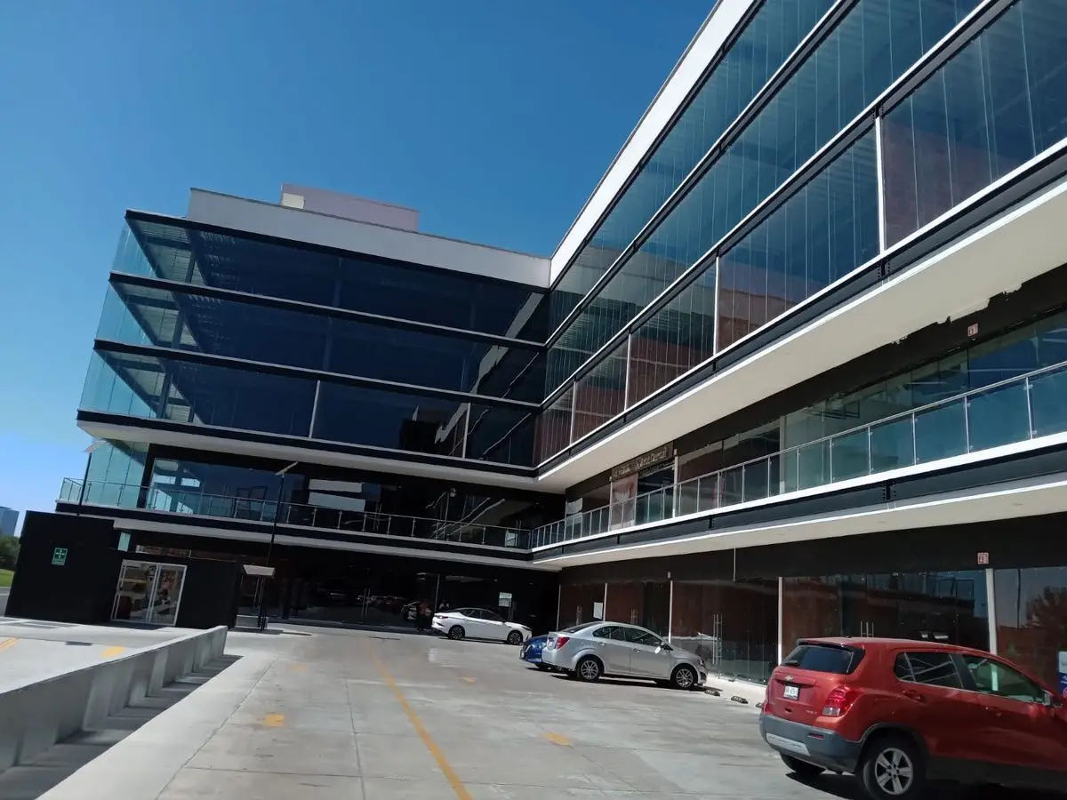 Local Comercial en Venta el Campanario la Reserva Queretaro — foto 3