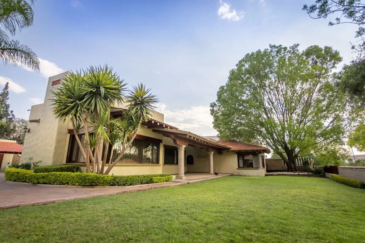 Casa venta Villas del Mesón Juriquilla Querétaro frente campo de Golf — foto 6