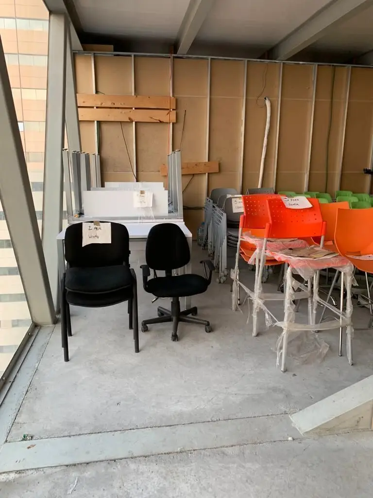 Oficina de Piso Completo en Venta Centro Sur Queretaro Cov230621-Ae — foto 3