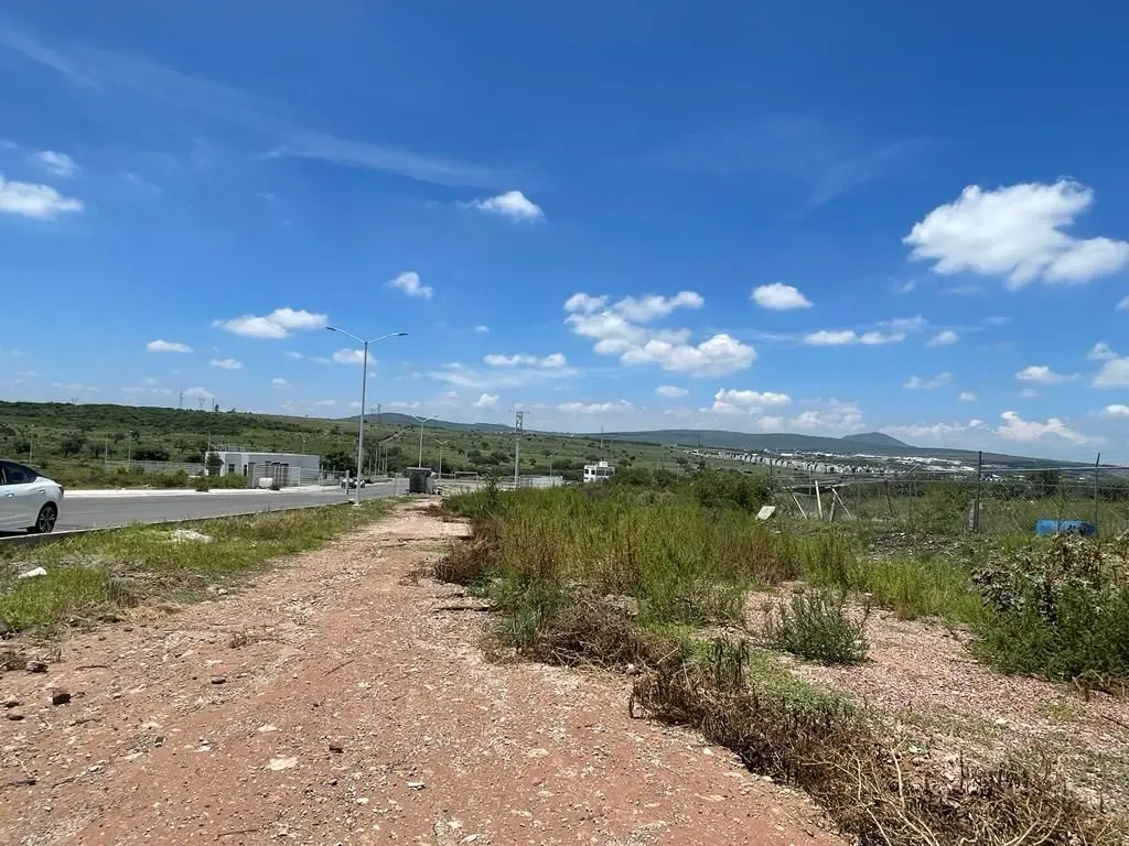 Terreno en Venta en Cumbres del Marques — foto 4