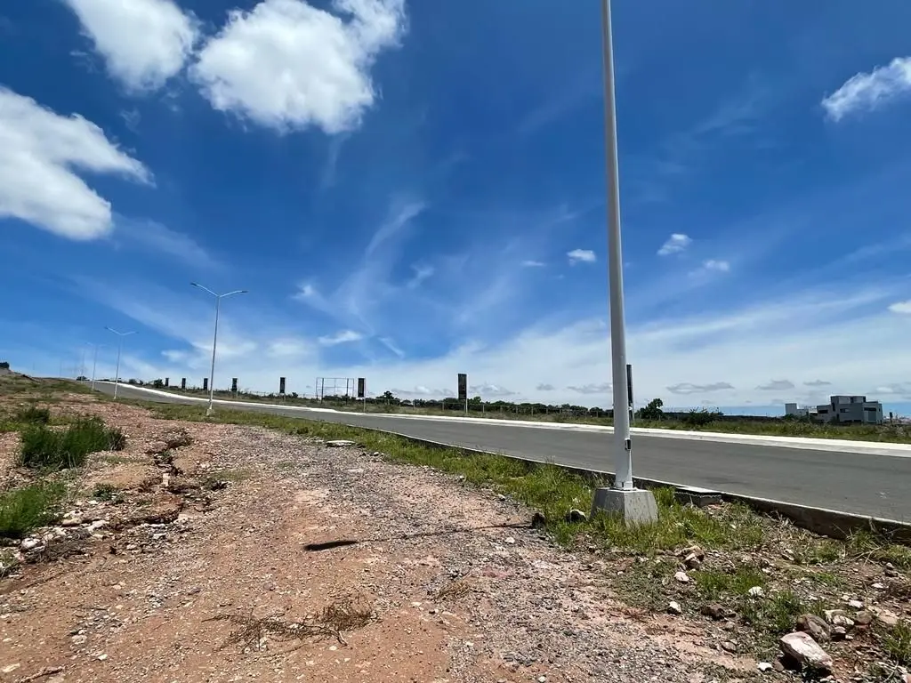Terreno en Venta en Cumbres del Marques — foto 5