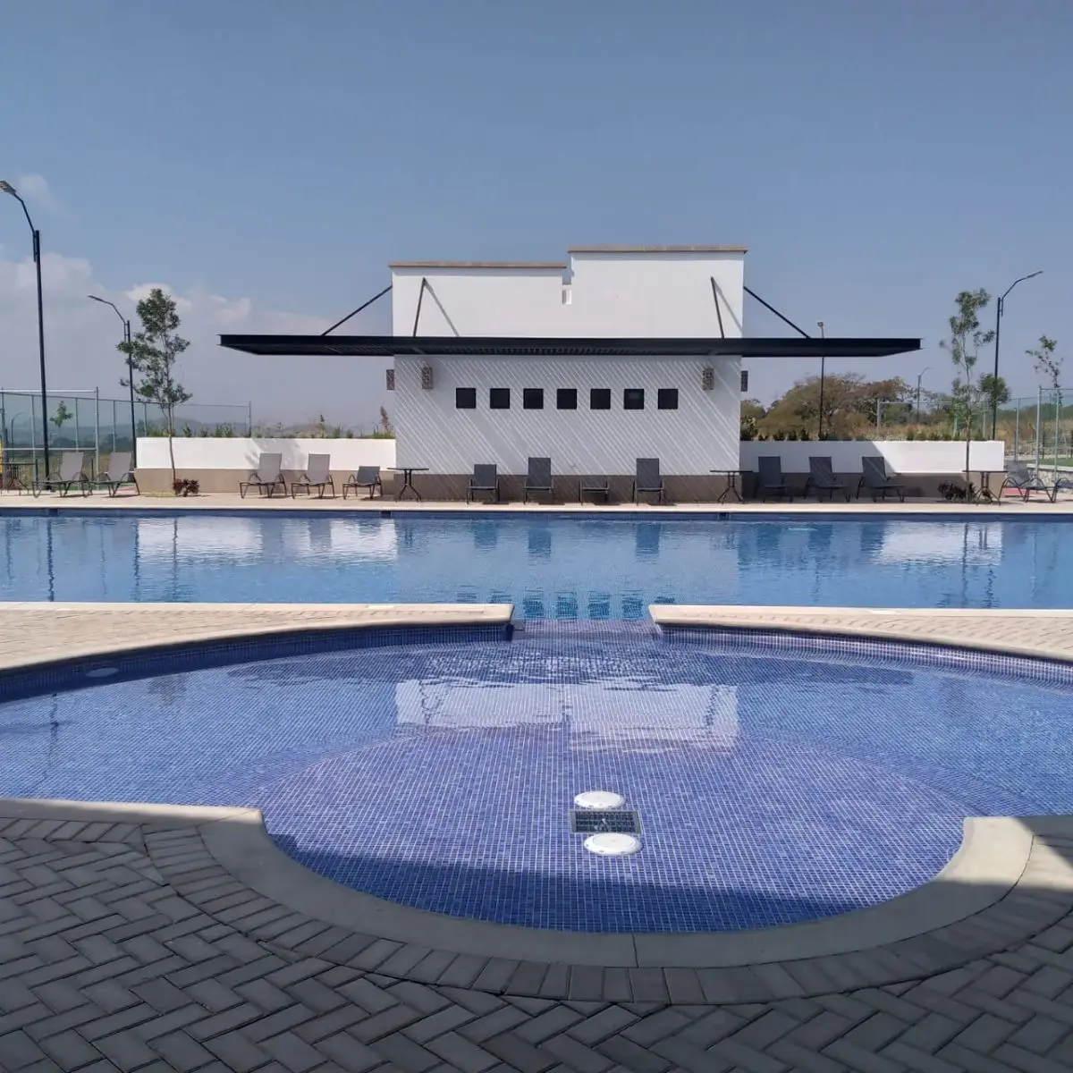 Terreno en Venta en Condominio Cipres Cd Maderas Corregidora — foto 2