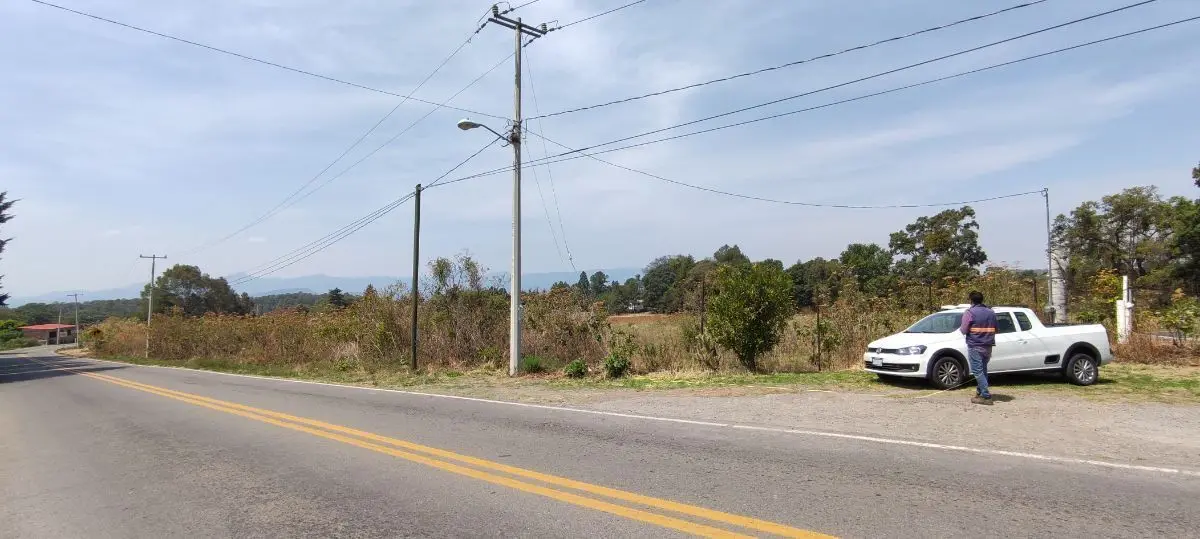 Terreno Plano en Venta Uso de Suelo Mixto Valle de Bravo