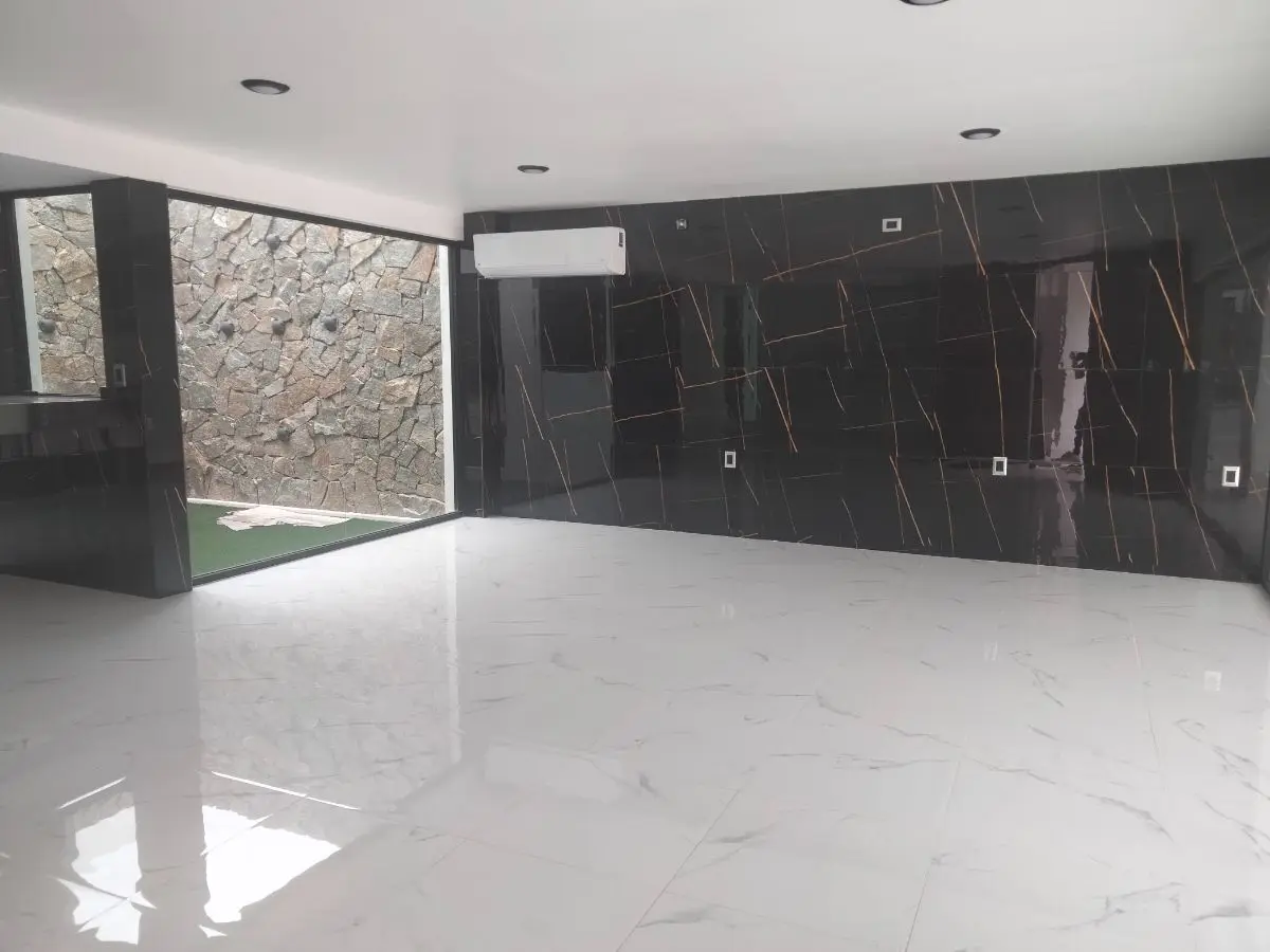Casa en venta en privada con roof garden Altos Juriquilla Querétaro — foto 3