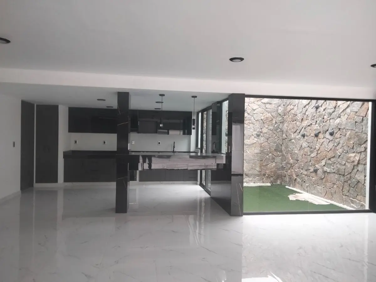 Casa en venta en privada con roof garden Altos Juriquilla Querétaro — foto 4