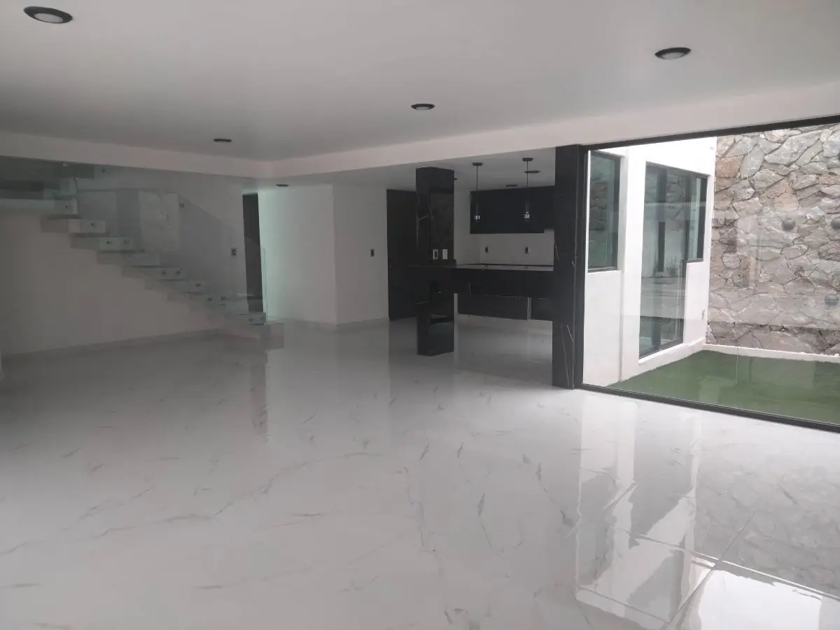 Casa en venta en privada con roof garden Altos Juriquilla Querétaro — foto 6
