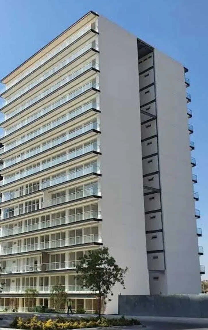 Departamento en Venta Piso 5 el Campanario Queretaro — foto 2
