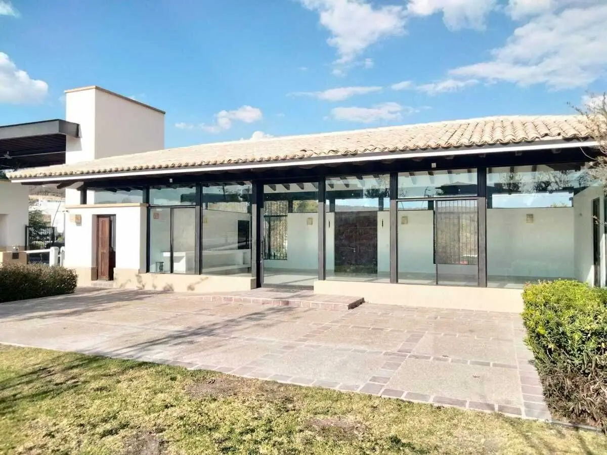 Terreno plano en venta en El Mayorazgo El Marqués Querétaro — foto 2