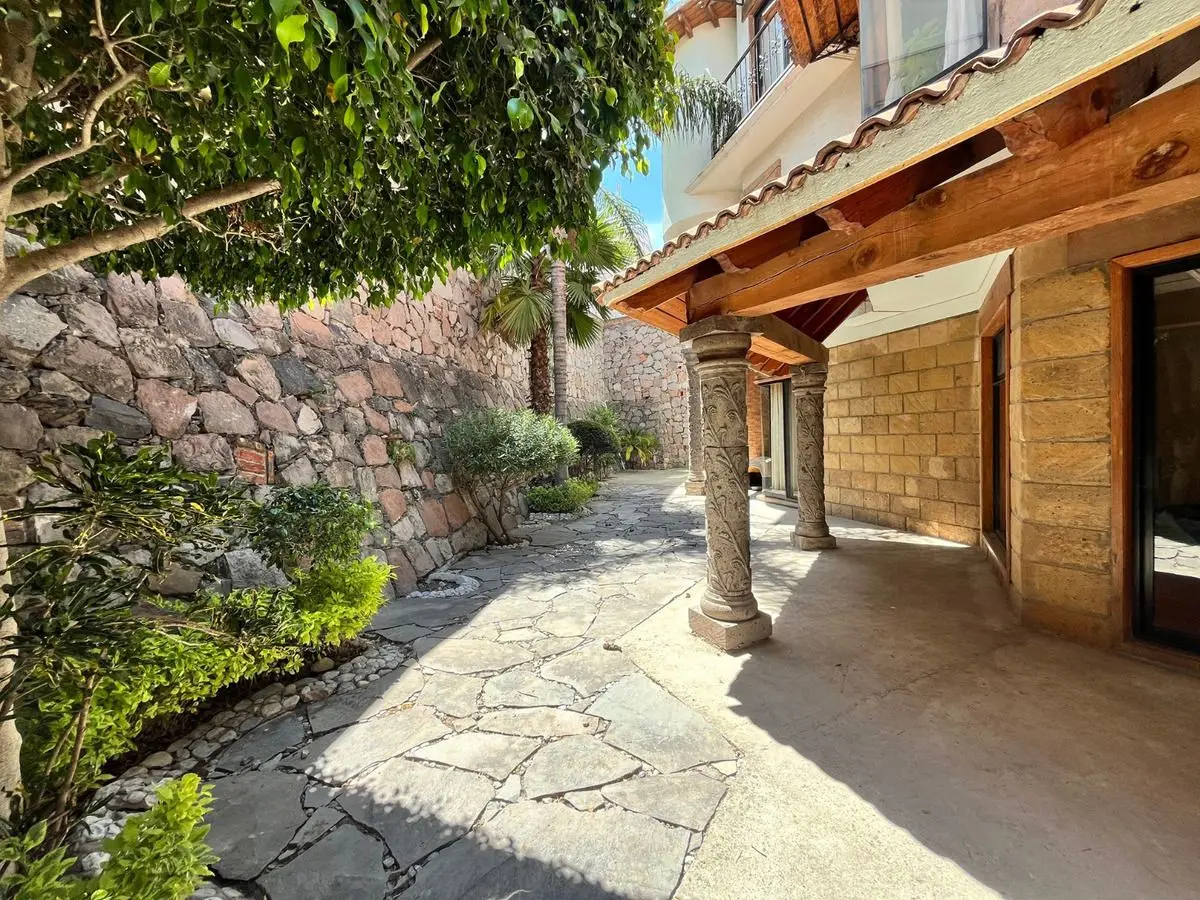Casa de 5 Recamaras en Venta Milenio Iii Queretaro — foto 2