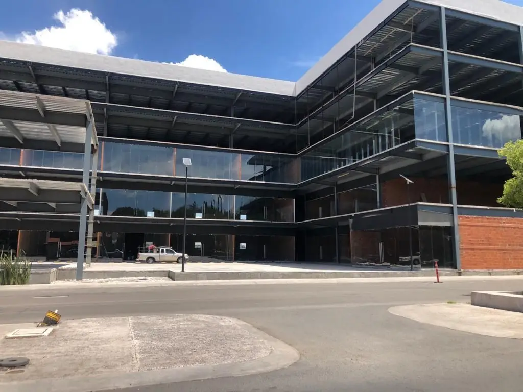 Oficina Piso 2 en Venta la Reserva el Campanario Queretaro — foto 2