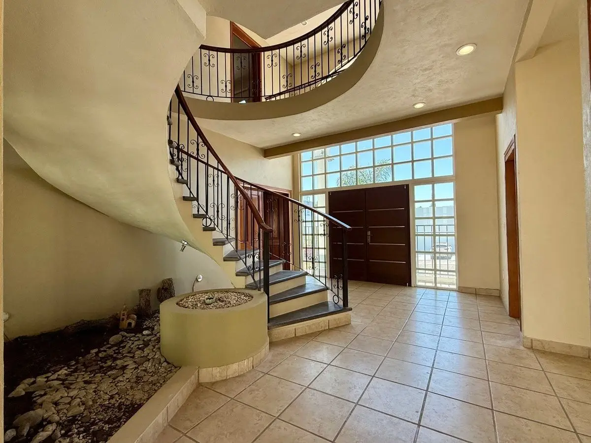 Casa en Venta o Renta en Real de Juriquilla Queretaro — foto 2