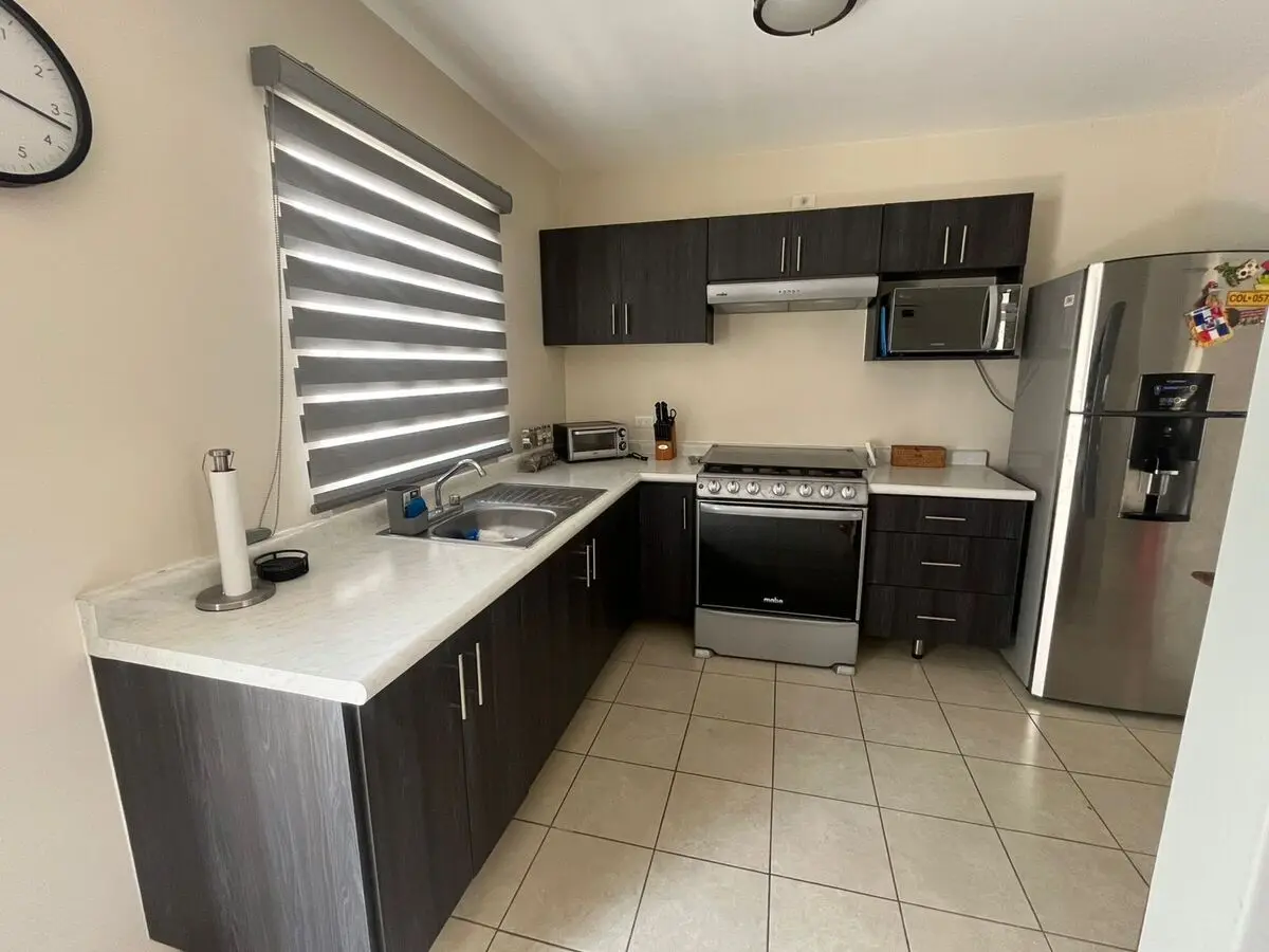 Casa en Venta y Renta 3 Habitaciones Puerta Verona Querétaro — foto 6