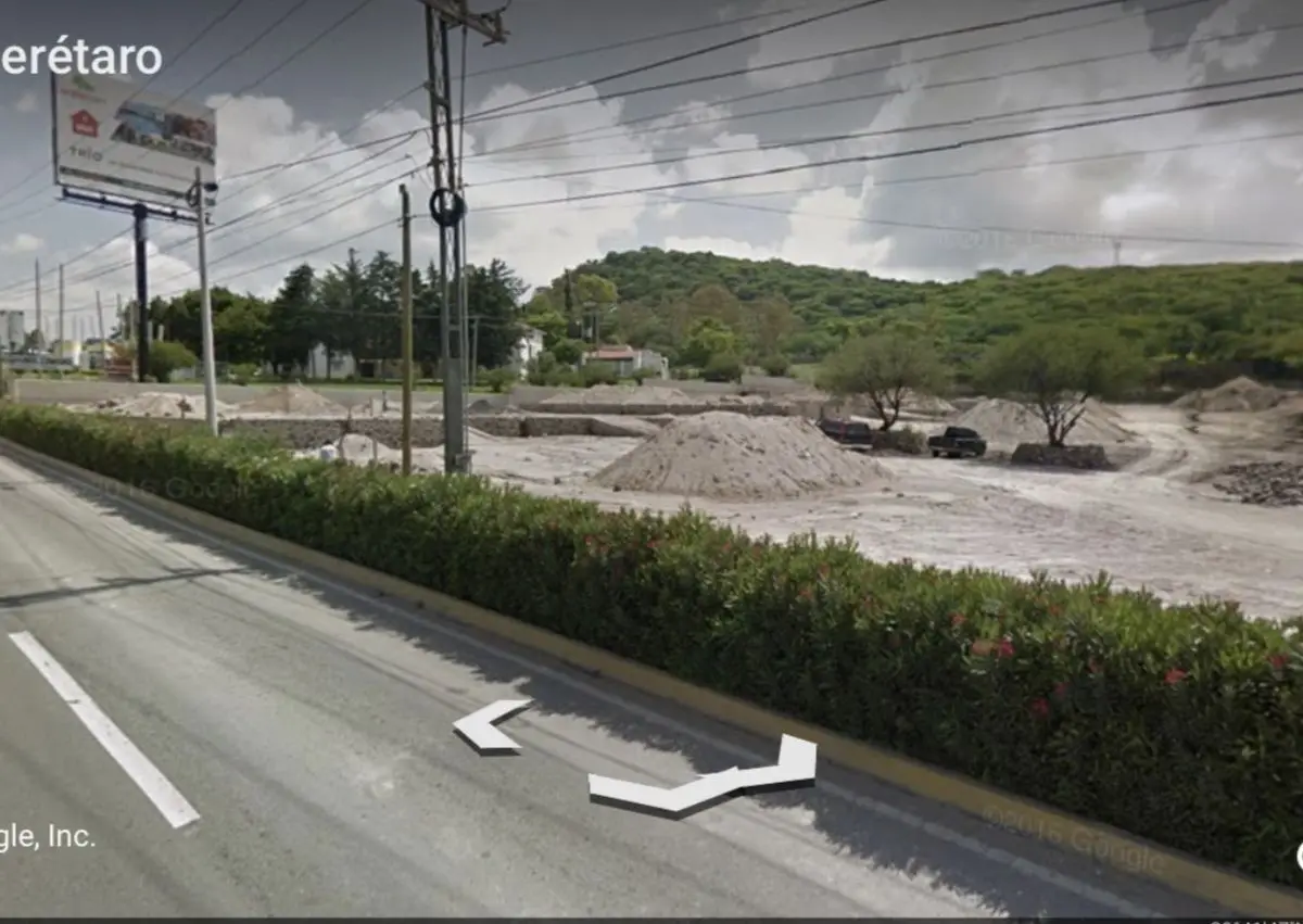 Terreno venta 5 de febrero uso de suelo de comercio y servicios Querétaro — foto 3