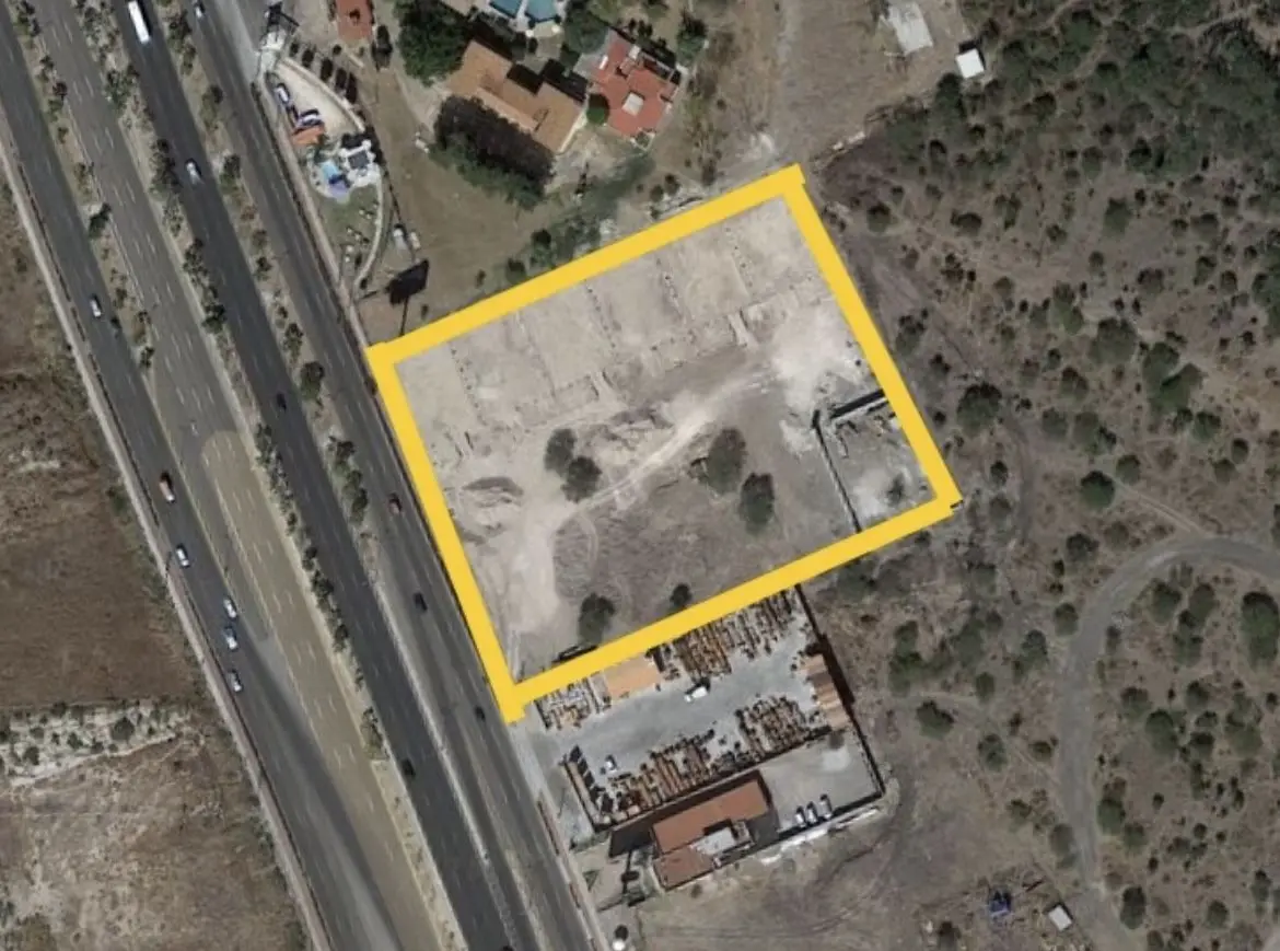 Terreno venta 5 de febrero uso de suelo de comercio y servicios Querétaro — foto 5